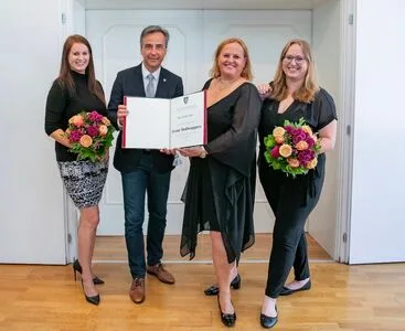 Verleihung des Stadtwappens Graz an die Tanzschule Eichler